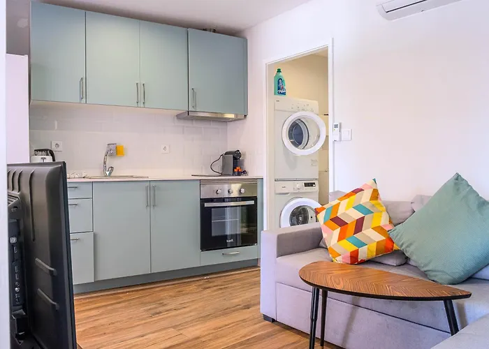 Porto Riverville Apartments